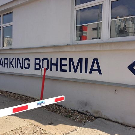 פראג Hostel Bohemia מראה חיצוני תמונה