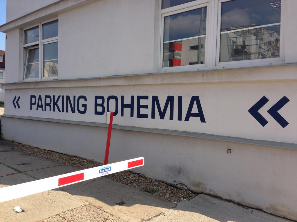 פראג Hostel Bohemia מראה חיצוני תמונה